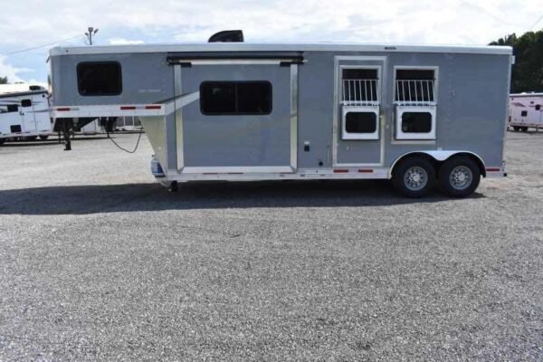 2020 Lakota Colt 8209SO 2 Horse Trailer with 9' Short Wall - Image 8