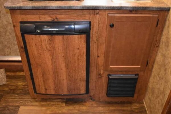 2020 Lakota Colt 8209SO 2 Horse Trailer with 9' Short Wall - Image 35
