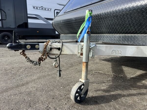 2021 Mission Trailers 101×12 Aluminum 2-Place Crossover/Hybrid w/Blackout PKG - Image 17